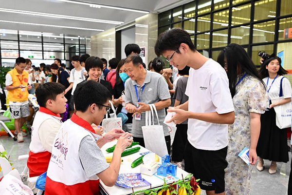 yd2333云顶助力大学生抗艾防艾宣传教育项目再起航